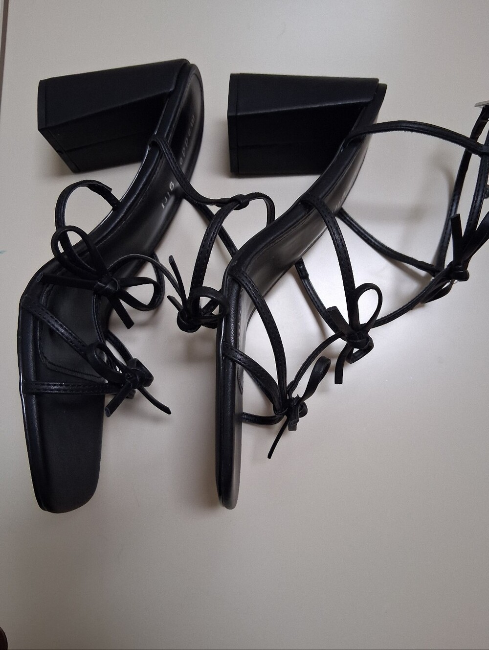 Madden Girl strappy block heel bows sandals black Delicate Ankle Visual Fun